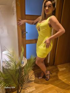 611673645: Chica busca chico en Madrid