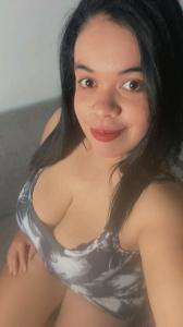 613393129: Chica busca chico en Barcelona