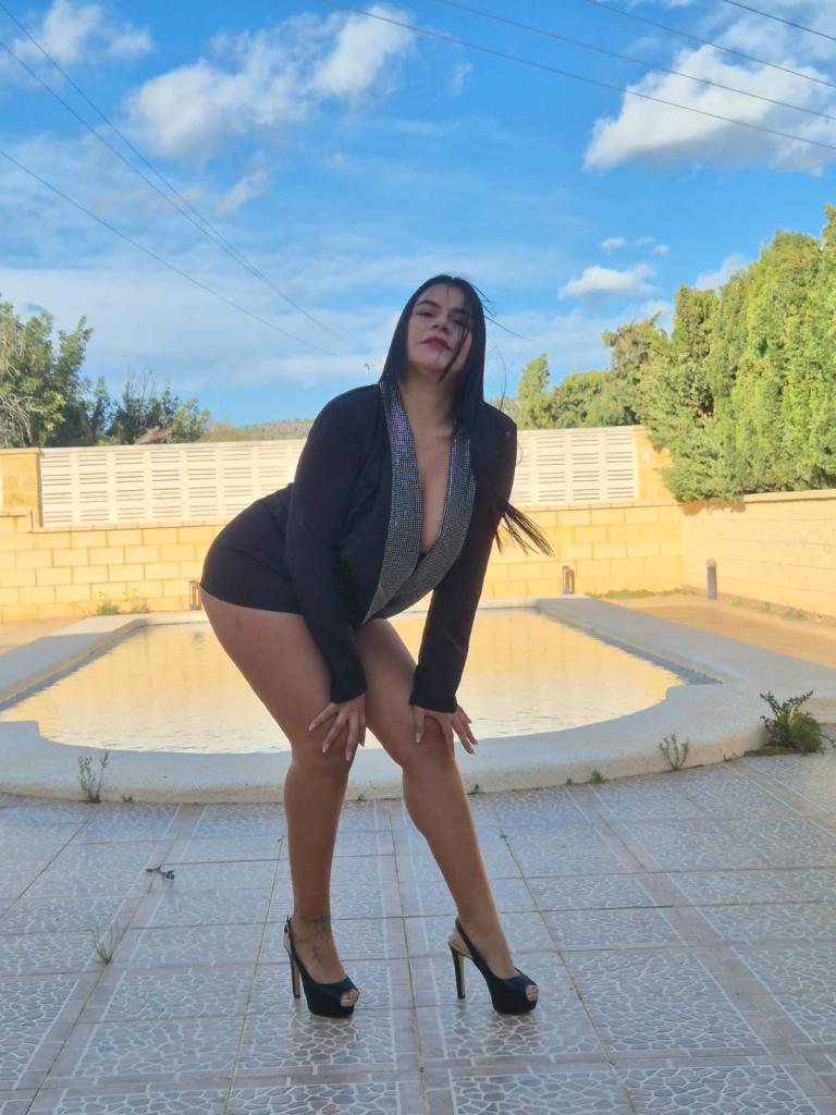 Chica busca chico en Alicante: 