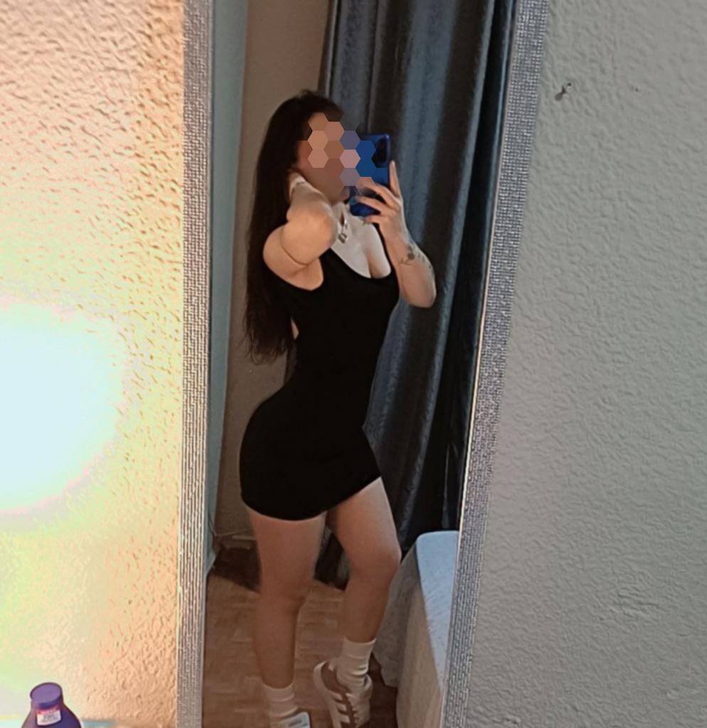 632390998: Chica busca chico en Albacete