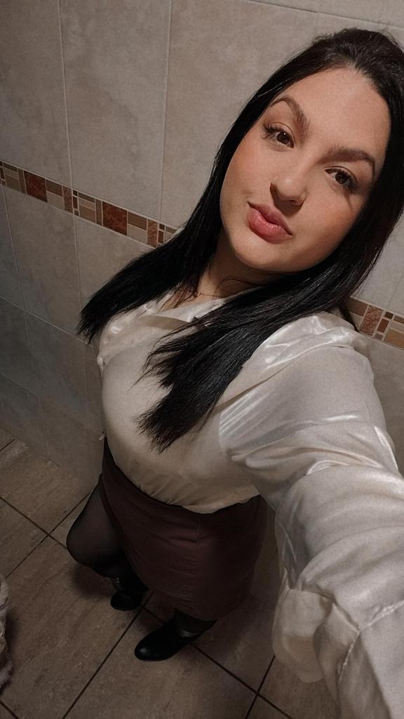 664797525: Chica busca chico en Badajoz
