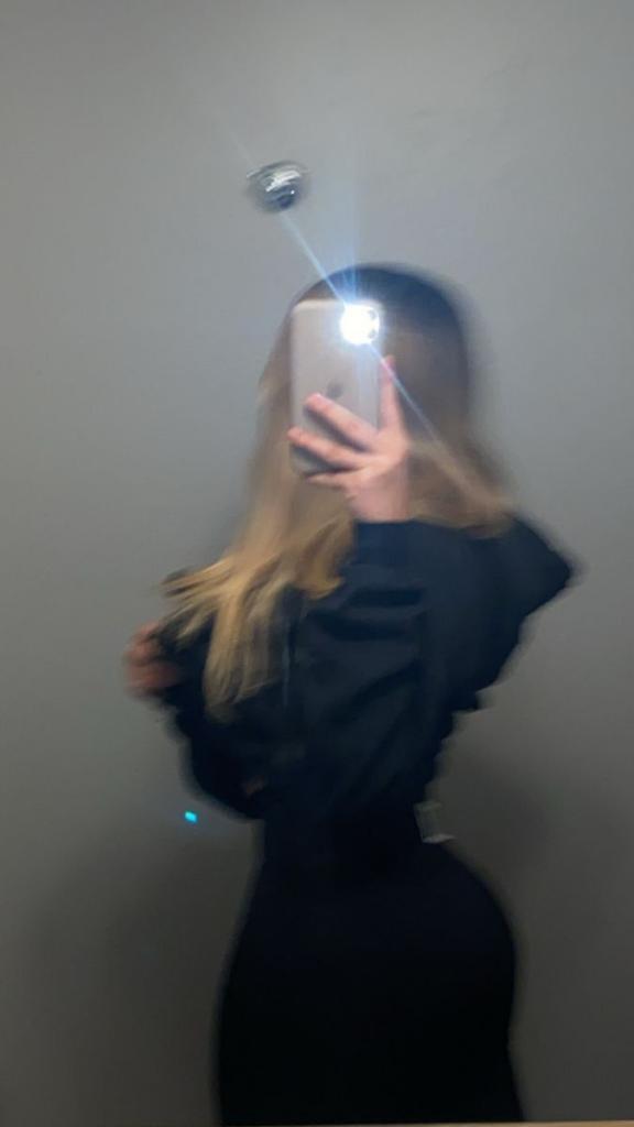 Chica busca chico en Sevilla: 