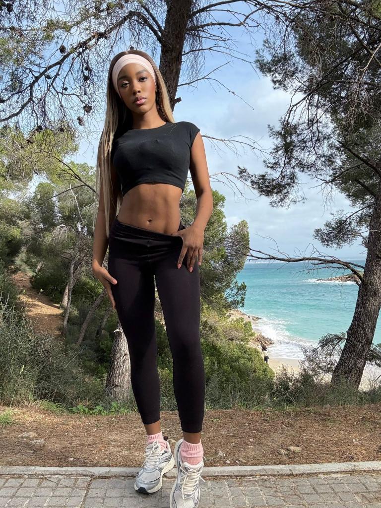 Chica busca chico en Mallorca: 