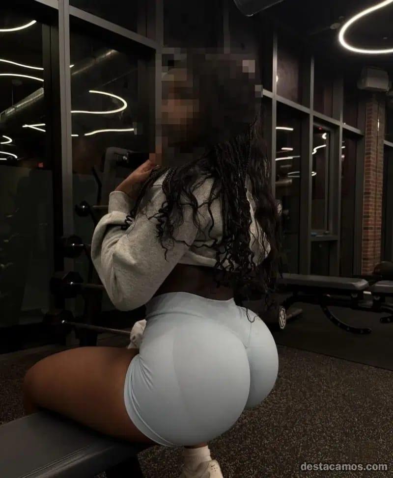 Chica busca chico en Cádiz: 