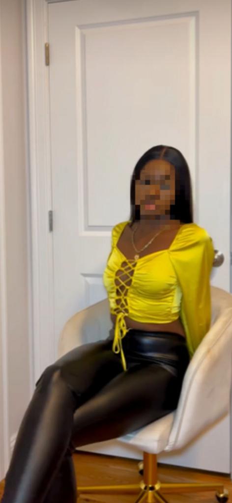 Chica busca chico en La Rioja: 