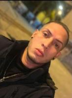 602702124: Chico busca chica en Barcelona