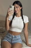 651621908: Chica busca chico en Barcelona