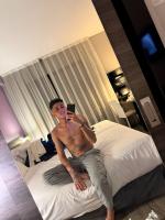 617658902: Chico busca chica en Sevilla