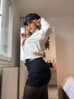 647695790: Chica busca chico en Mallorca