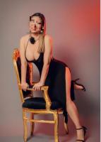 674512327: Chica busca chico en Almería