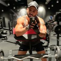 695865467: Chico busca chica en Málaga