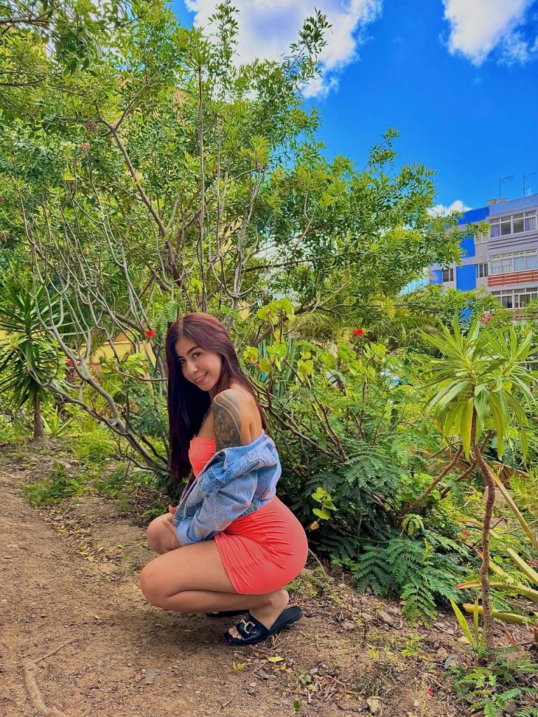 Chica busca chico en Barcelona: 