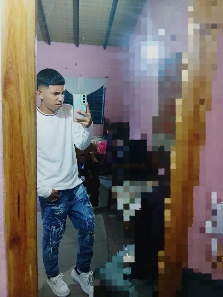 Chico busca chica en Tenerife: 