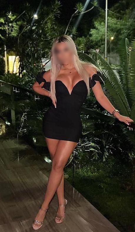 Chica busca chico en Almería: 
