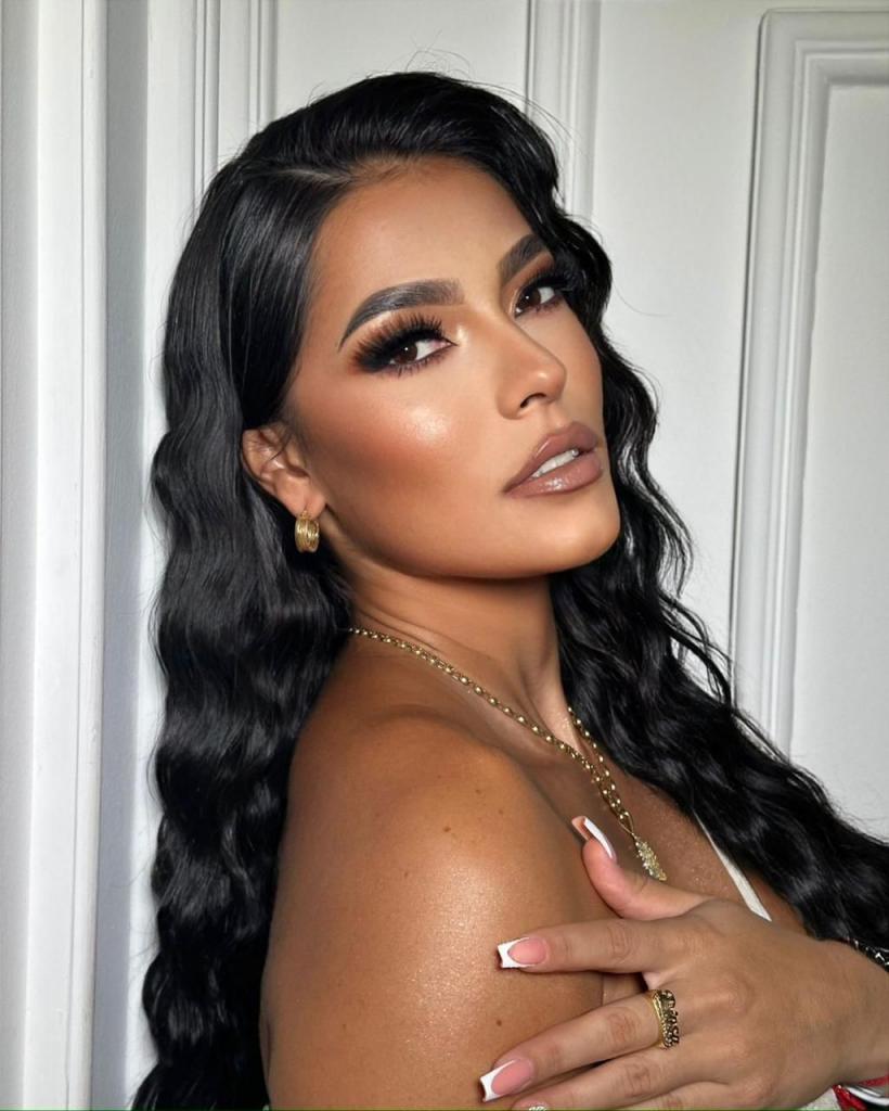 Chica busca chico en Menorca: 