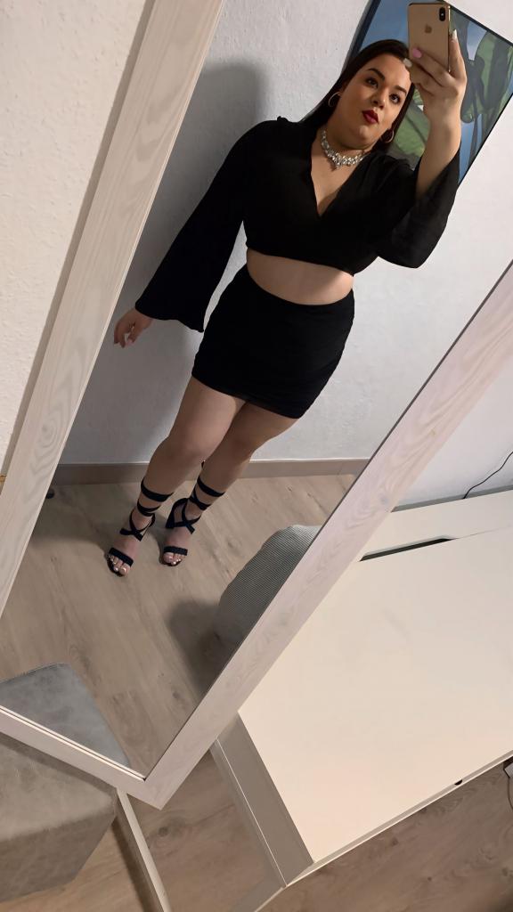 623344845: Transexual en León