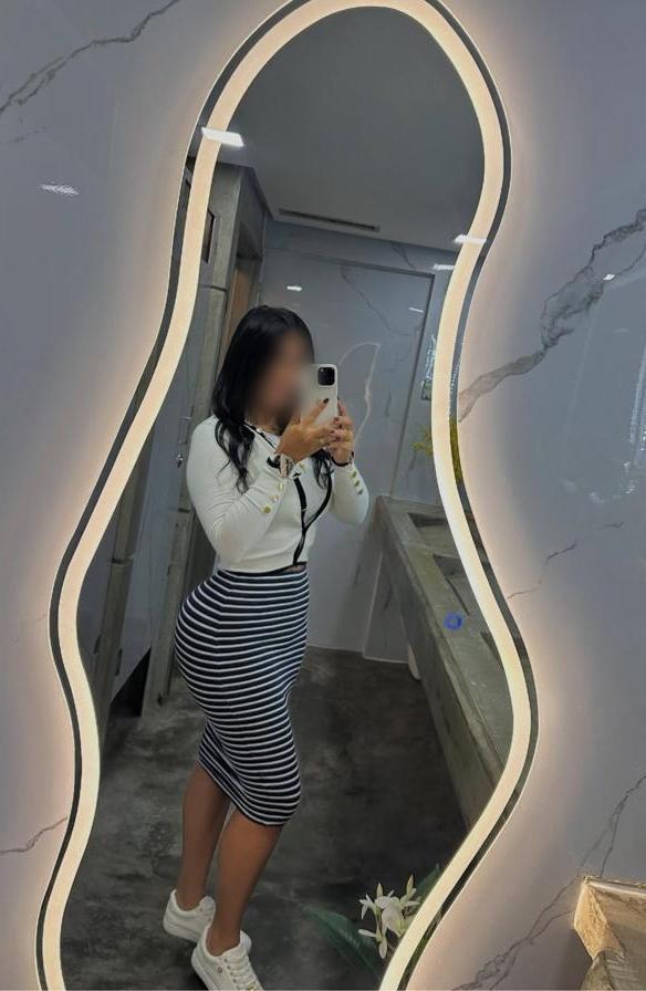 Chica busca chico en Sevilla: 