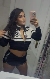 632288545: Chica busca chico en Málaga