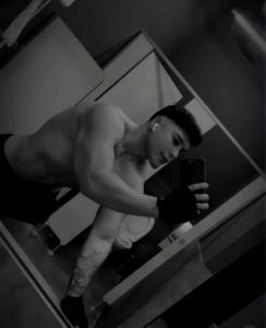 663780321: Chico busca chica en Málaga