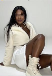 613232369: Chica busca chico en Las Palmas