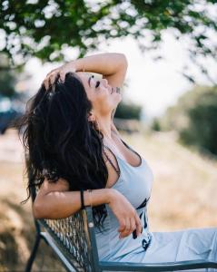 607338255: Chica busca chico en Sevilla