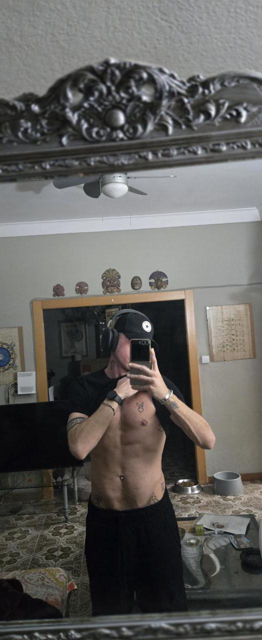 Chico busca chica en Alicante: 