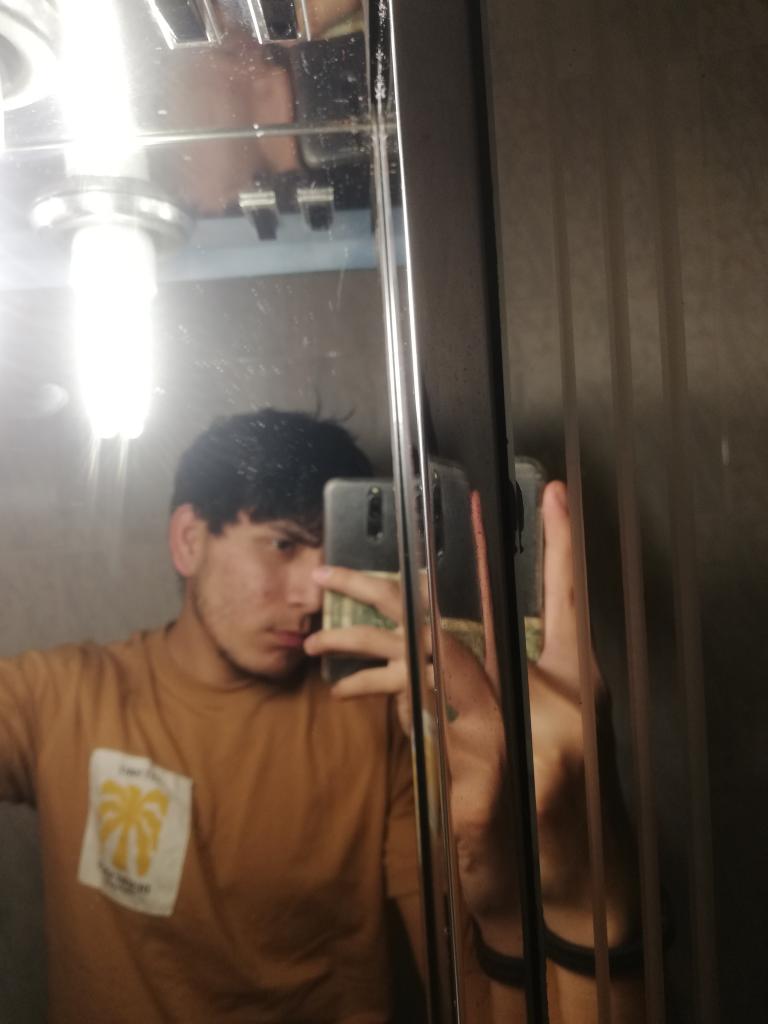 Chico busca chica en Mallorca: 