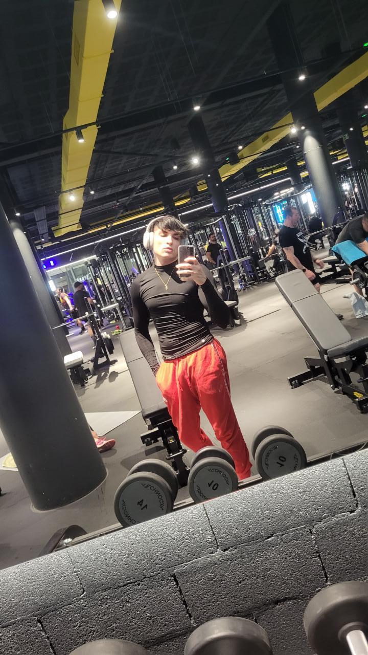 Chico busca chica en Alicante: 