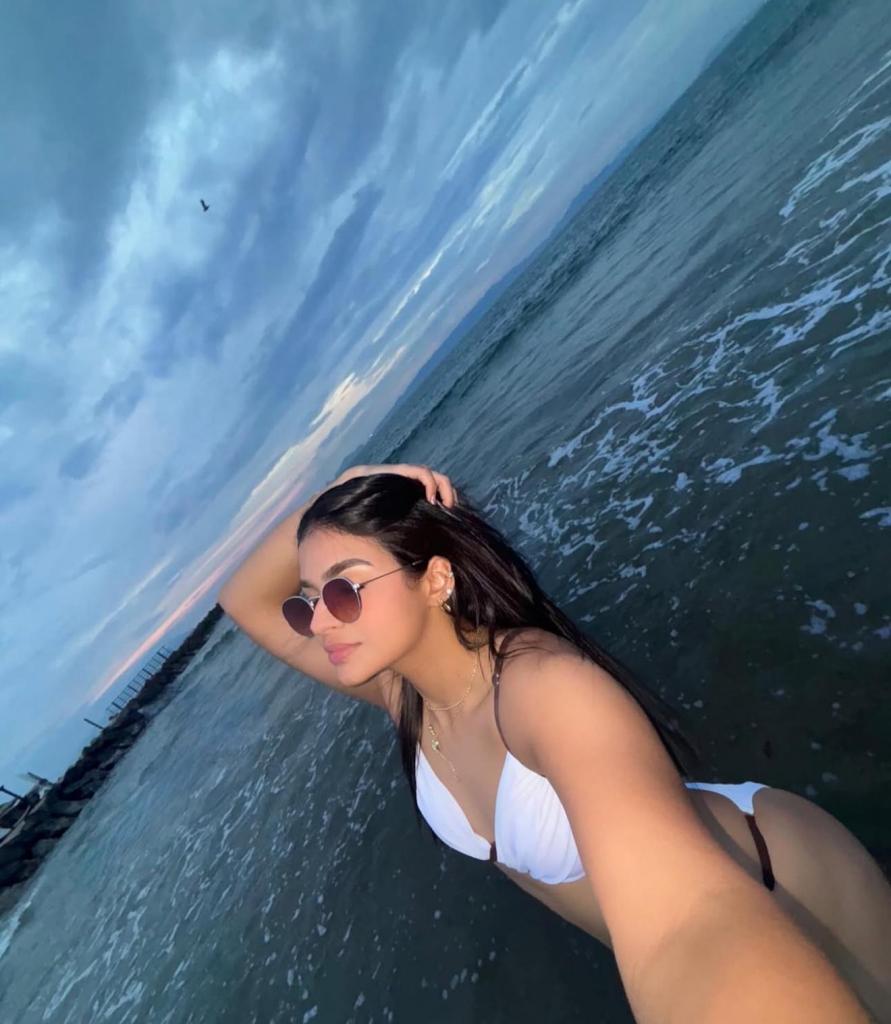 Chica busca chico en Granada: 