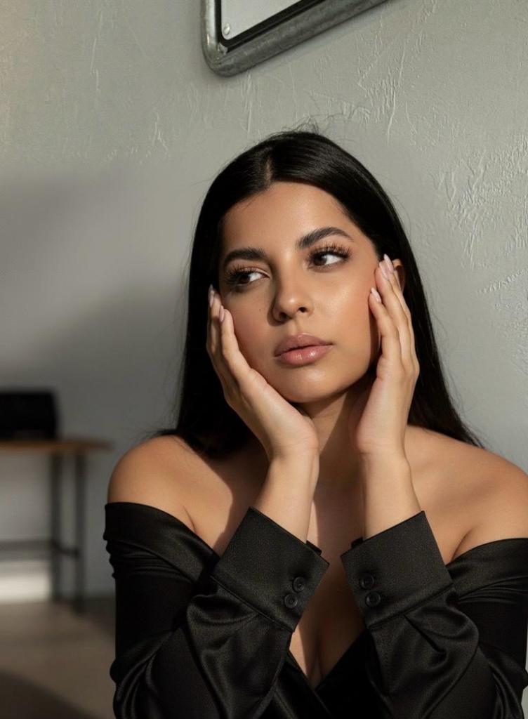 Chica busca chico en Cantabria: 