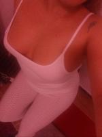 634109430: Chica busca chico en La Coruña