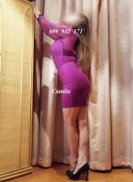 609942171: Chica busca chico en Barcelona