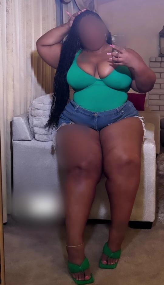 Chica busca chico en Sevilla: 