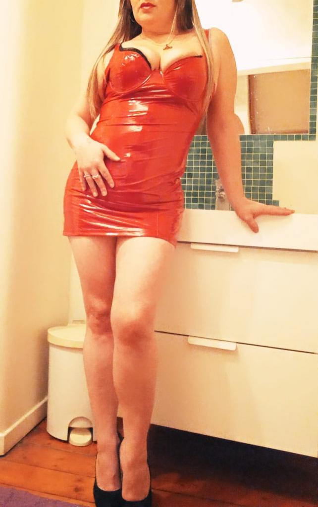 603130371: Chica busca chico en Pontevedra