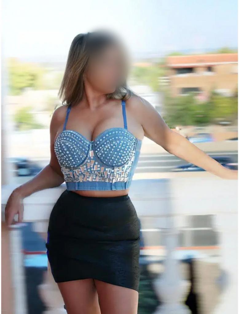 Chica busca chico en Murcia: Chica busca chico