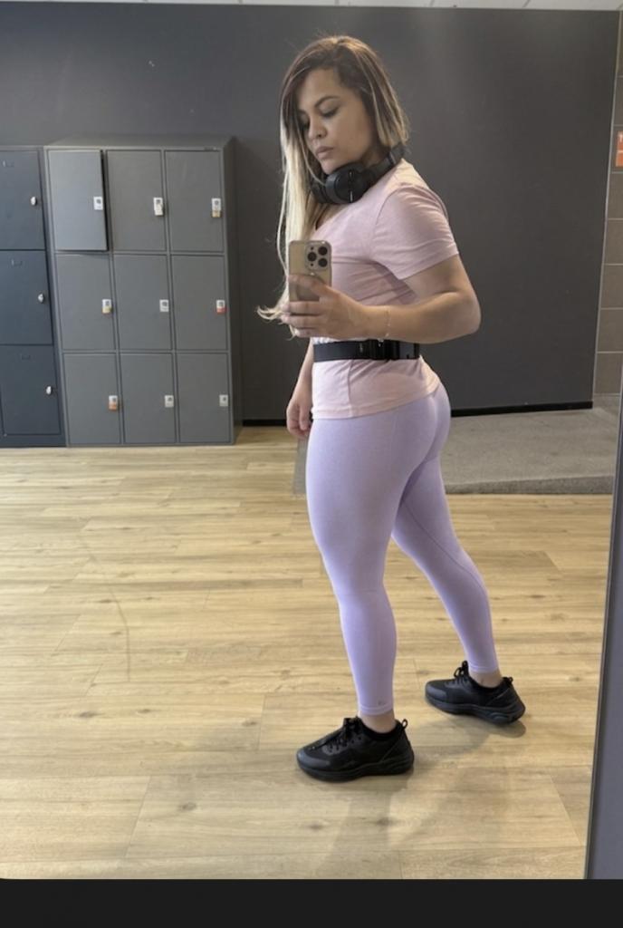 745049505: Chica busca chico en Orense