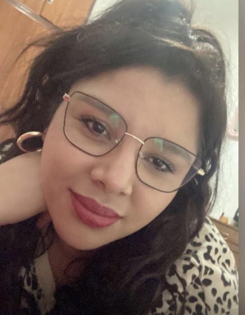 672824321: Chica busca chico en La Coruña