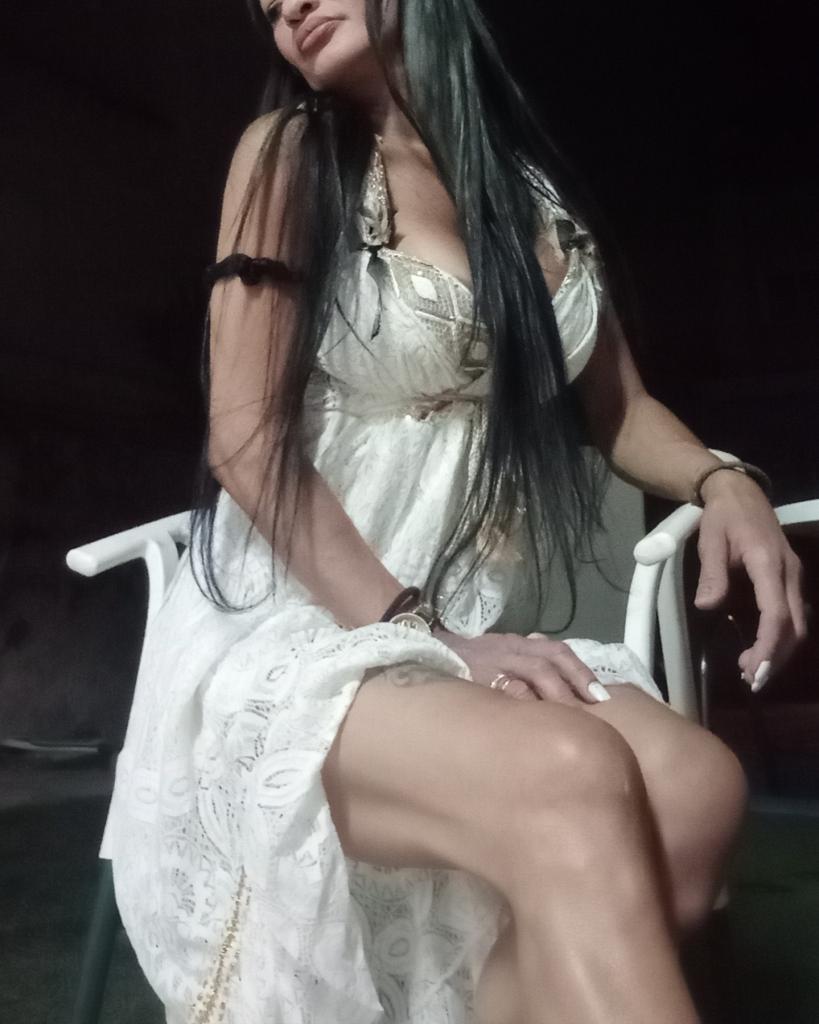 742014317: Chica busca chico en Granada