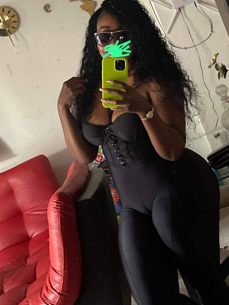Chica busca chico en Murcia: 