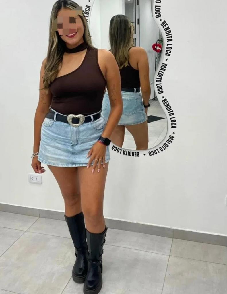 722456016: Chica busca chico en La Coruña
