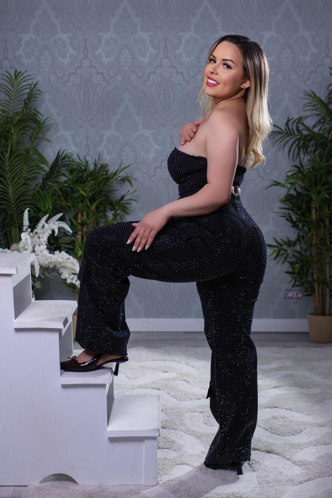 Chica busca chico en Lérida: 