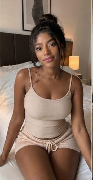 Chica busca chico en Tarragona: Chica busca chico