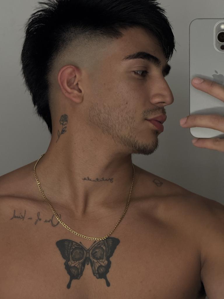 613279905: Chico busca chica en Sevilla