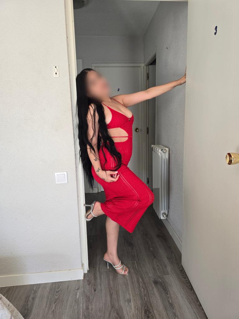 641976364: Chica busca chico en Madrid