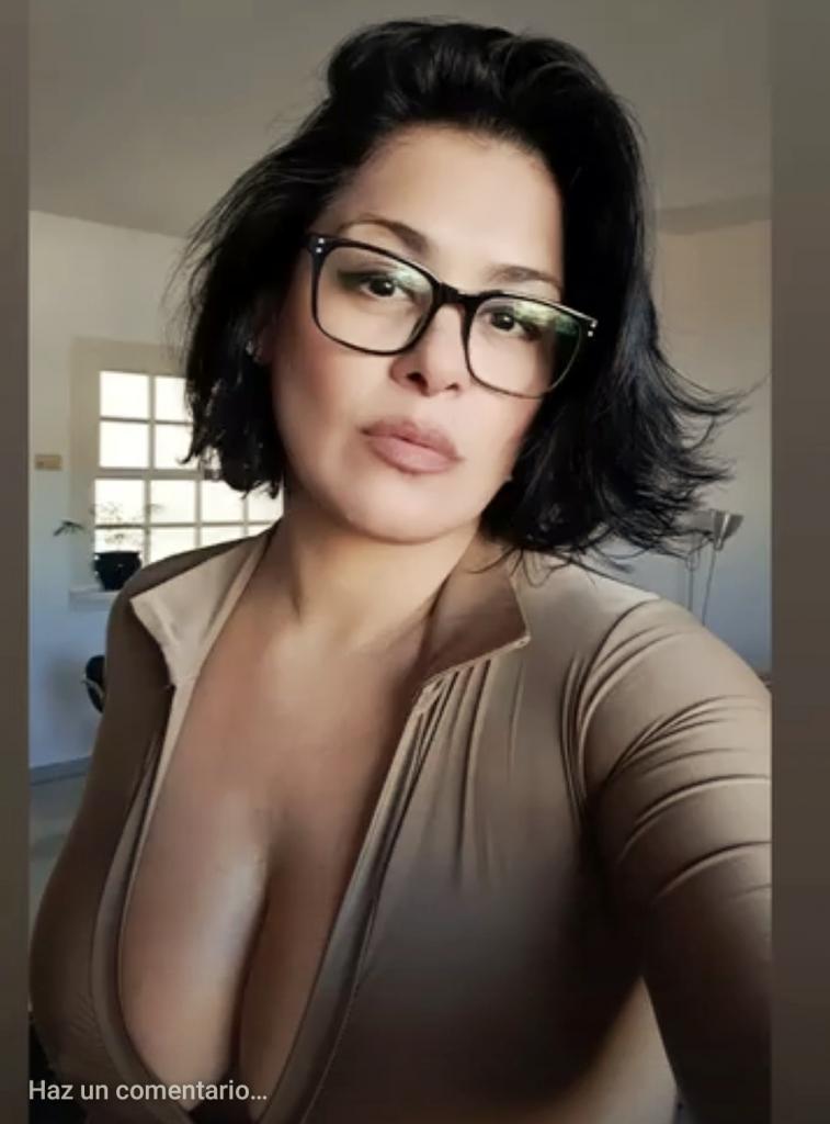Chica busca chico en Málaga: Chica busca chico