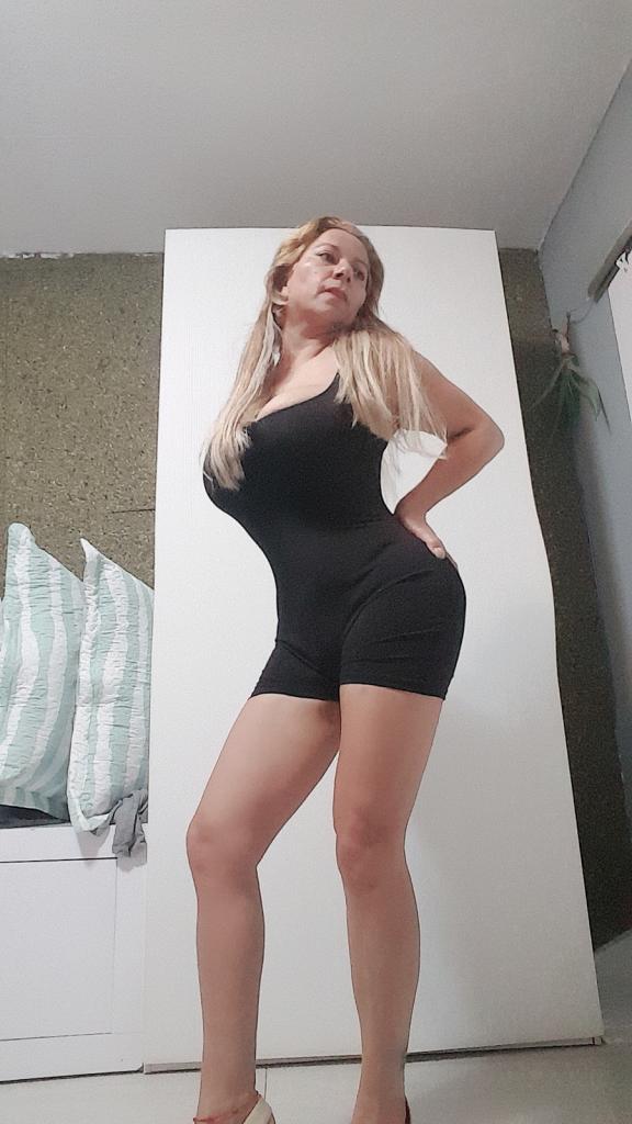 613849470: Chica busca chico en Valencia