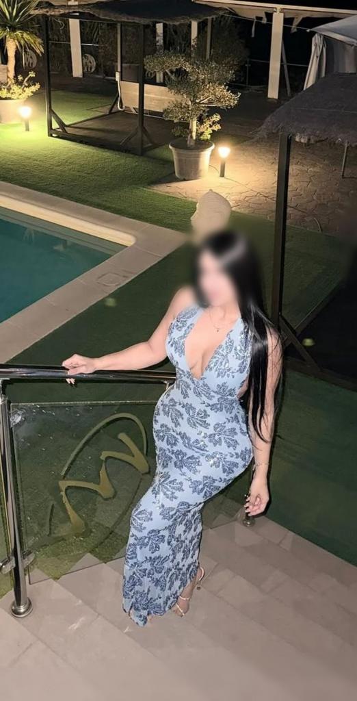 Chica busca chico en Granada: 