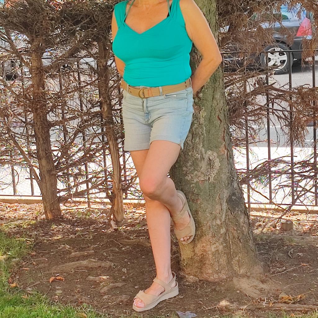 622466808: Chica busca chico en León