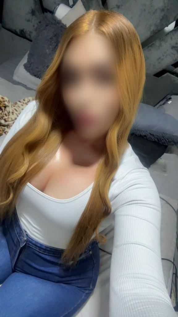Chica busca chico en Granada: 
