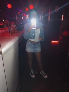 662142788: Chica busca chico en Barcelona